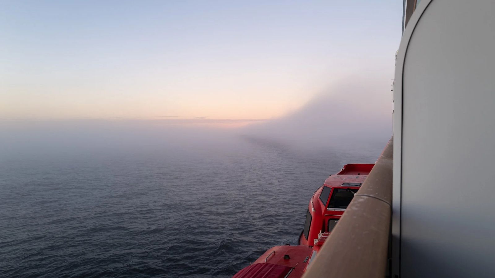 Alaska, photograph 4 of 34