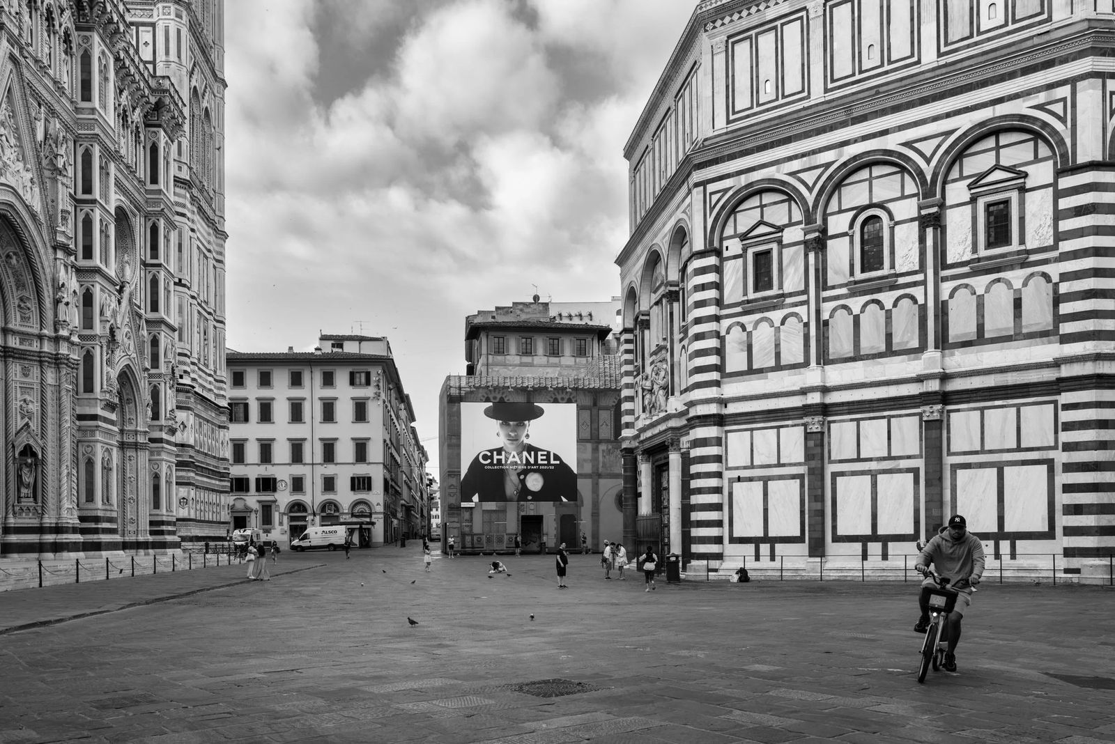 Florence, photograph 13 of 33